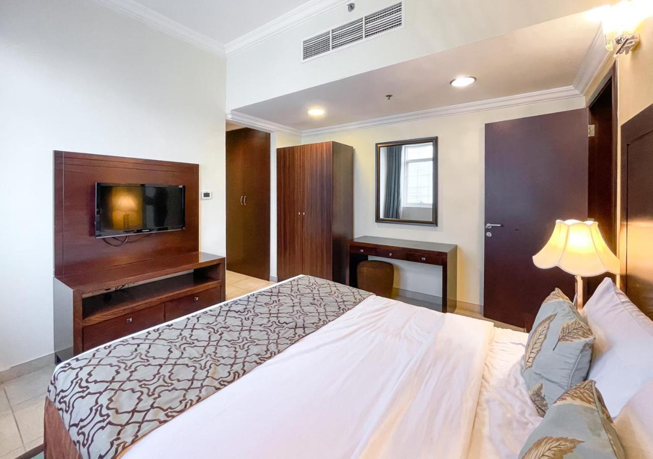 Residences - Serviced Al Barsha Aparthotel 3*